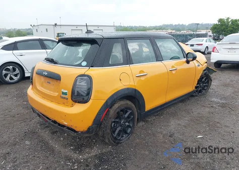 2015 Mini Hardtop Cooper из США, поврежденный, VIN WMWXS5C54FT833253